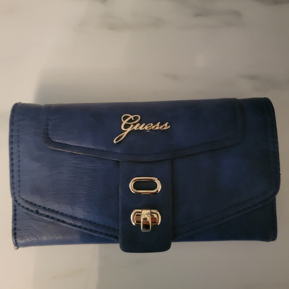 Guess Wallet